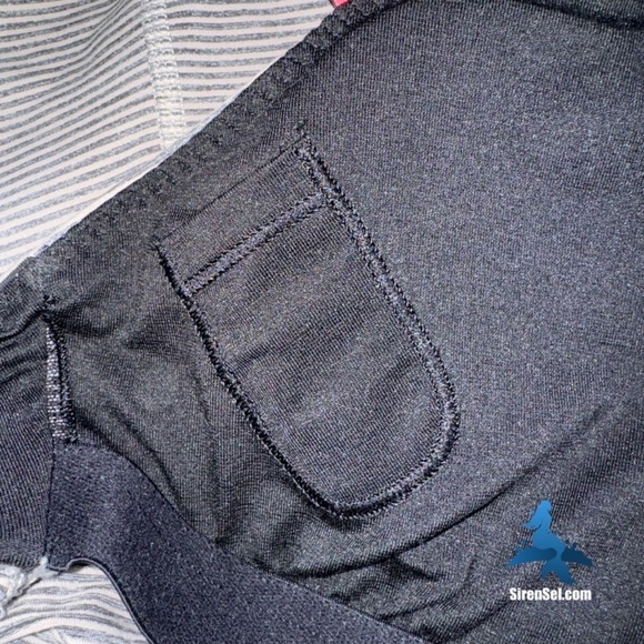 1056 lululemon Run: Catch Me Tank - Size 2 - Black/White Stripe Coral Pink - Picture 10 of 16